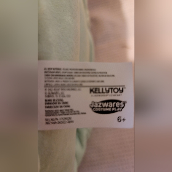 🥳 HOST PICK 🥳 SQUISMALLOWS EASTER BASKET! - Picture 12 of 16